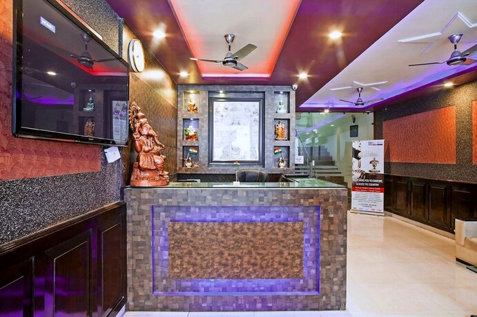 Imagen de los interiores del Hotel Genx Sundaram, Haldwani. Foto 11
