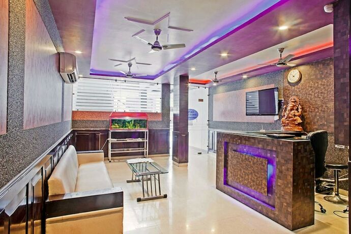 Imagen de los interiores del Hotel Genx Sundaram, Haldwani. Foto 13