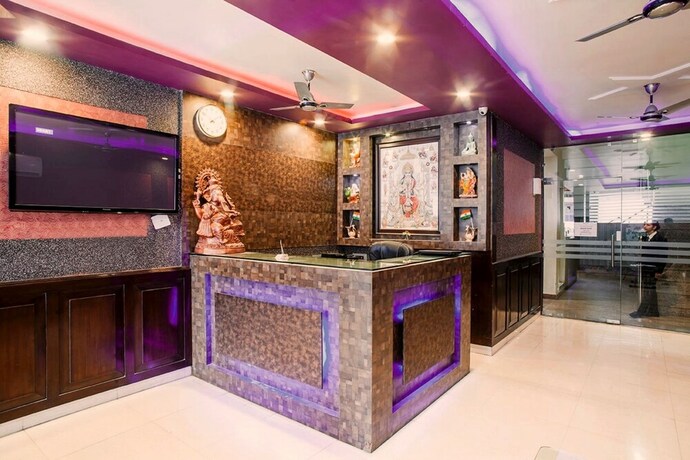 Imagen de los interiores del Hotel Genx Sundaram, Haldwani. Foto 14