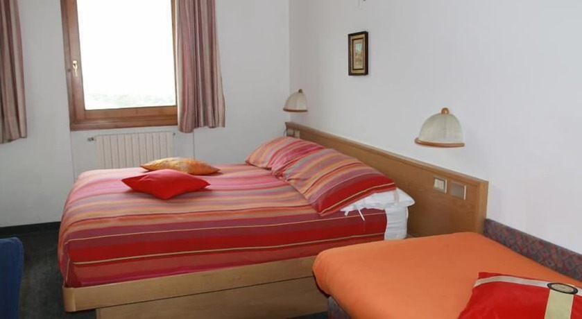 Imagen de la habitación del Hotel Genziana, Bormio. Foto 13
