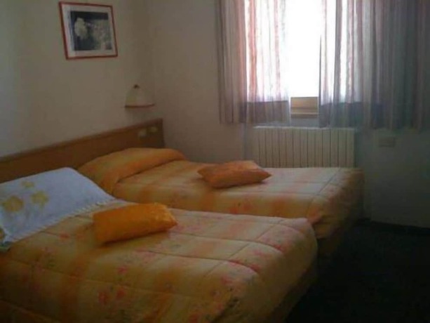 Imagen de la habitación del Hotel Genziana, Bormio. Foto 15