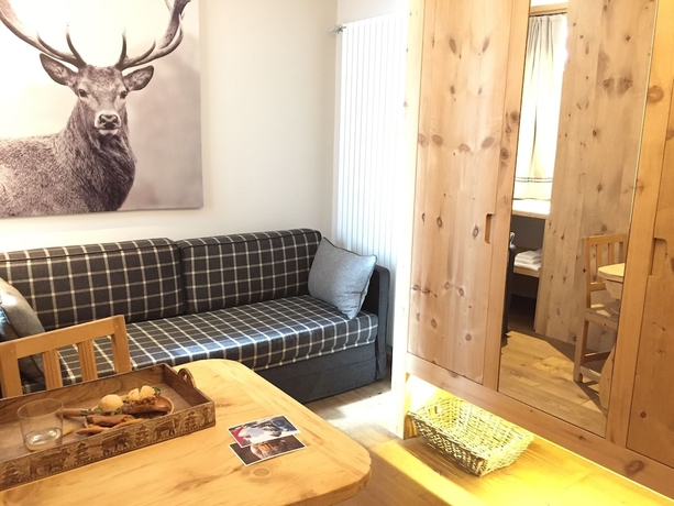 Imagen de la habitación del Hotel Genzianella, Bormio. Foto 16