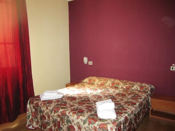 Imagen de la habitación del Hotel Genzianella, Florencia. Foto 15