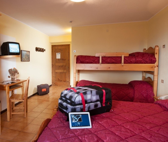 Imagen de la habitación del Hotel Genzianella, SANTA CATERINA VALFURVA. Foto 13