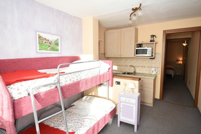 Imagen de la habitación del Hotel Genzianella, Saint Jacques. Foto 8