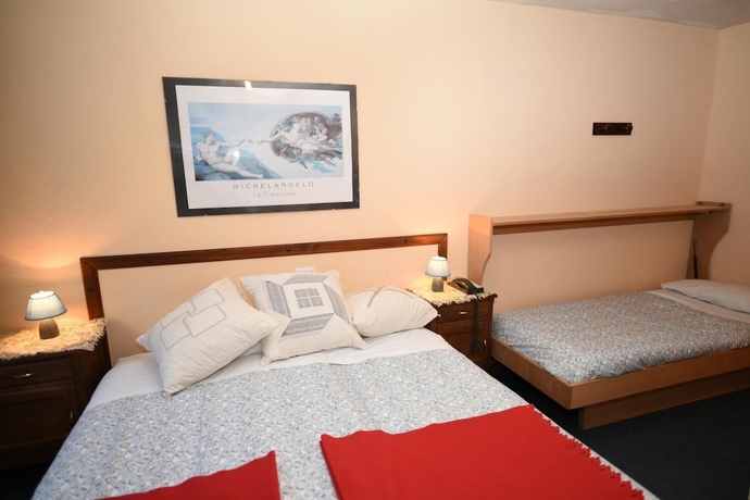 Imagen de la habitación del Hotel Genzianella, Saint Jacques. Foto 10