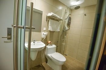 Imagen de los interiores del Hotel Geo Boutique - Seri Kembangan. Foto 16