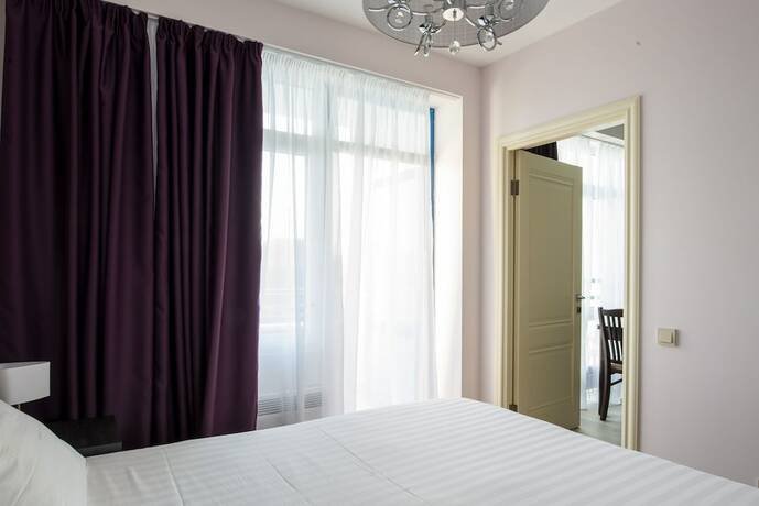 Imagen de la habitación del Hotel GeoApart. Foto 11