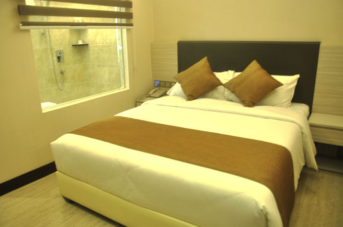 Imagen de la habitación del Hotel Geobay. Foto 3