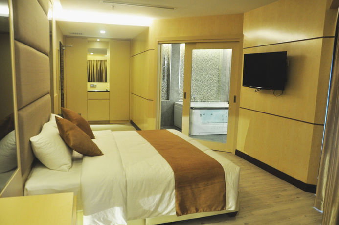 Imagen de la habitación del Hotel Geobay. Foto 5