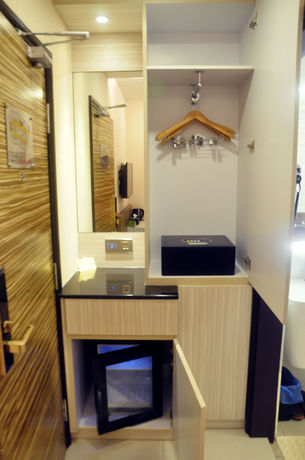 Imagen de la habitación del Hotel Geobay. Foto 8