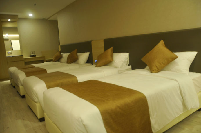 Imagen de la habitación del Hotel Geobay. Foto 9