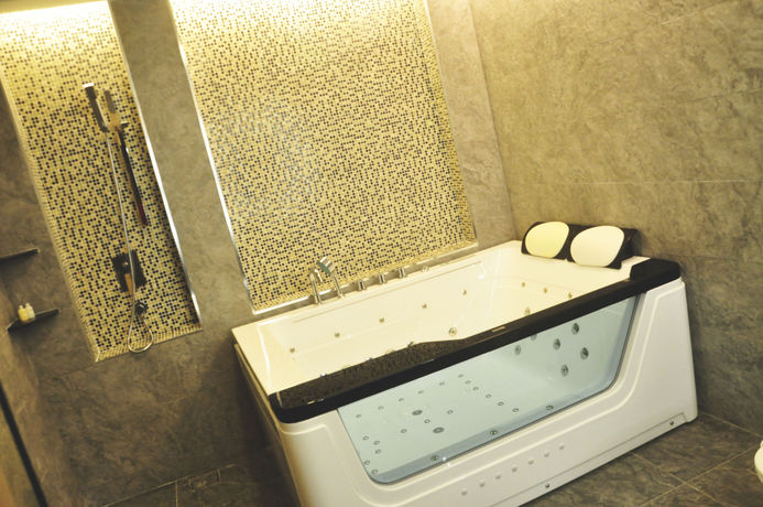 Imagen de la habitación del Hotel Geobay. Foto 13