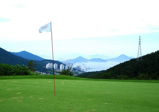 Imagen general del Hotel Geoje View Golf-tel. Foto 2