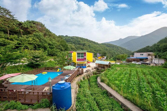 Imagen general del Hotel Geoje polaris pension. Foto 1