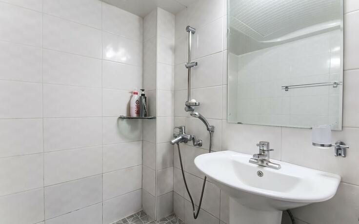 Imagen general del Hotel Geojedo Gohyeon Seongrim. Foto 1