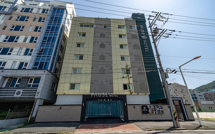 Imagen general del Hotel Geojedo Jangseungpo Pause. Foto 1