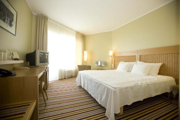 Imagen de la habitación del Hotel Georg Ots Spa Hotel. Foto 3