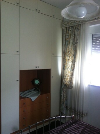 Imagen de la habitación del Hotel George Beach Studios. Foto 25