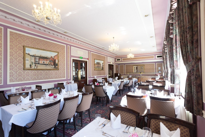 Imagen del bar/restaurante del Hotel George , Burslem, Stoke-on-trent. Foto 3
