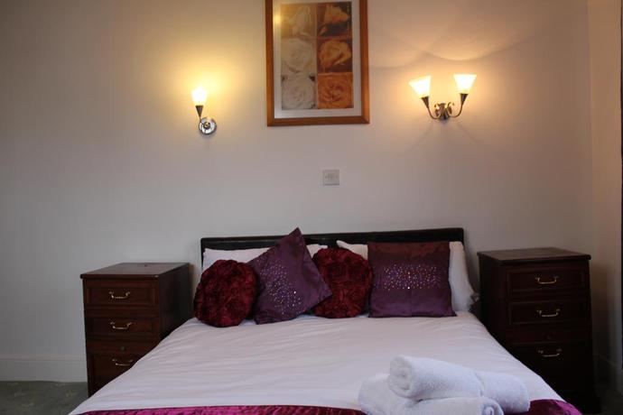 Imagen de la habitación del Hotel George, East Hertfordshire. Foto 3