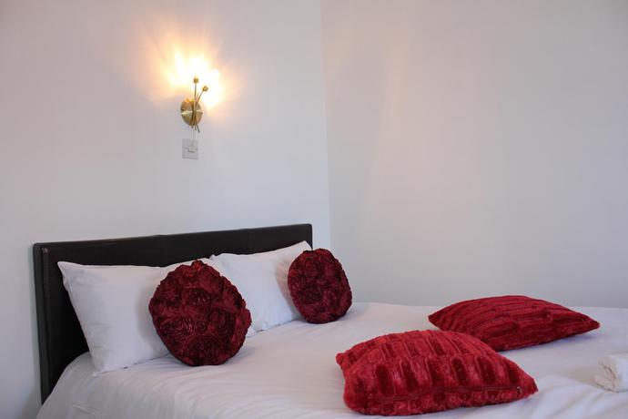 Imagen de la habitación del Hotel George, East Hertfordshire. Foto 7