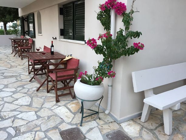 Imagen general del Hotel George House. Foto 3