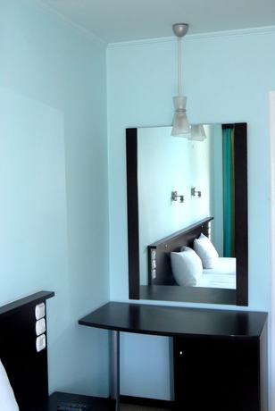 Imagen de la habitación del Hotel George, Patras. Foto 9