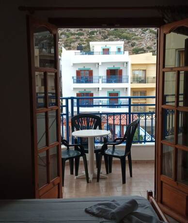 Imagen general del Hotel George Studios Stalida. Foto 10