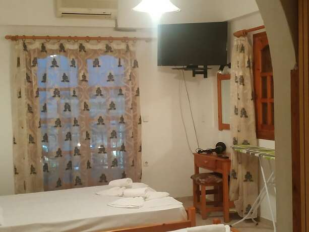Imagen general del Hotel George Studios Stalida. Foto 11