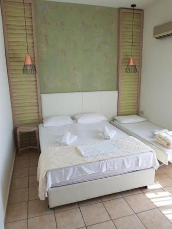 Imagen de la habitación del Hotel George, Tasos. Foto 9