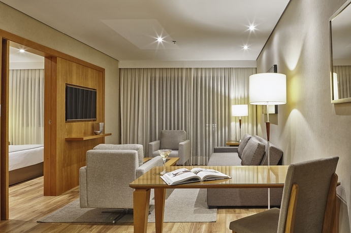 Imagen de la habitación del Hotel George V Casa Branca. Foto 10