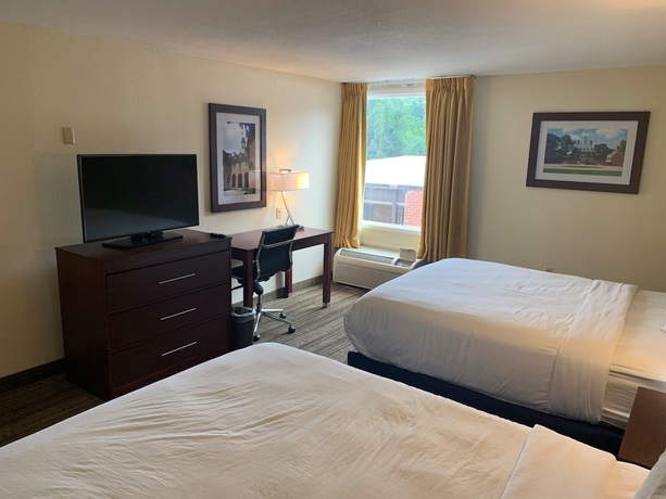 Imagen de la habitación del Hotel George Washington Busch Gardens. Foto 11