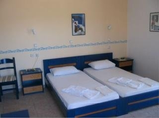 Imagen de la habitación del Hotel George & Christos. Foto 3