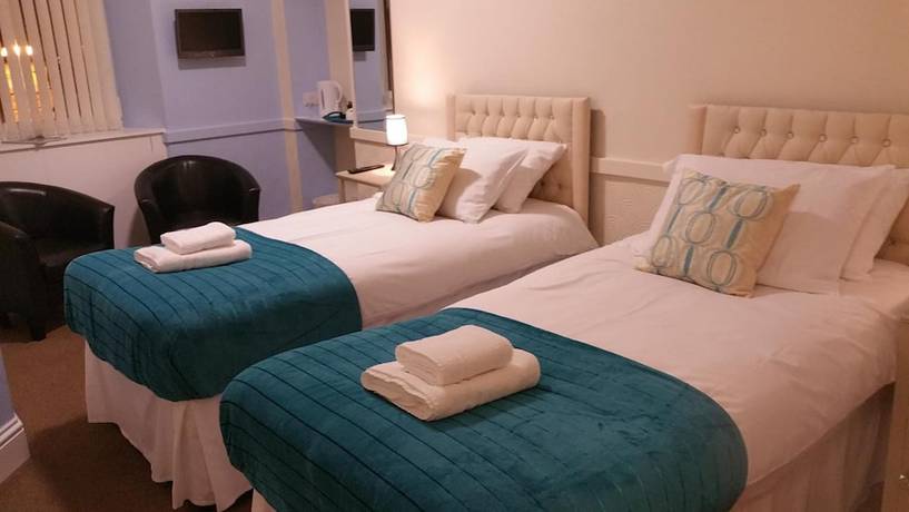 Imagen de la habitación del Hotel George and Abbotsford. Foto 8