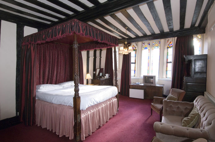 Imagen del bar/restaurante del Hotel George and Pilgrims. Foto 5