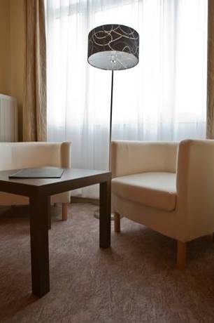 Imagen de la habitación del Hotel Georges. Foto 11