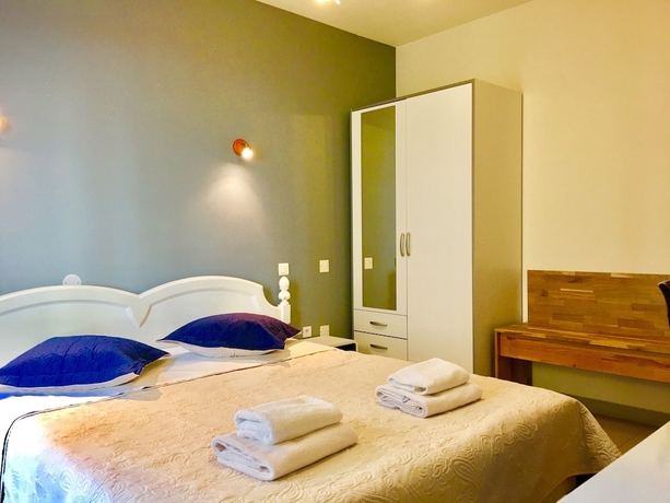 Imagen de la habitación del Hotel Georges, Niza. Foto 4