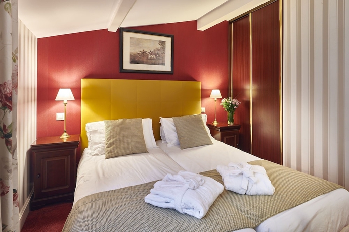 Imagen de la habitación del Hotel Georges Vi. Foto 8
