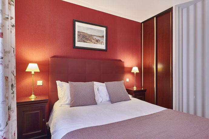 Imagen de la habitación del Hotel Georges Vi. Foto 10