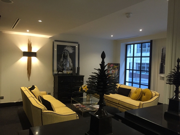 Imagen de los interiores del Hotel Georges Washington. Foto 8