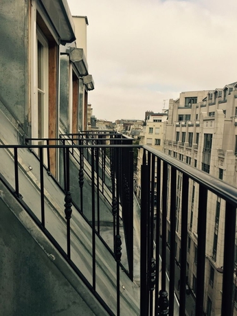 Imagen de la habitación del Hotel Georges Washington. Foto 6