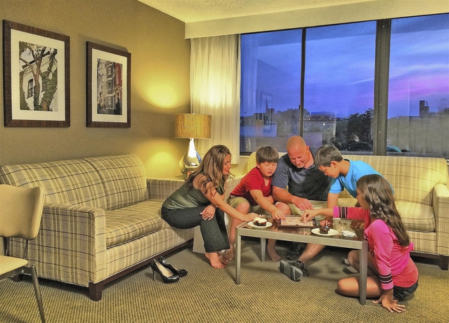 Imagen de la habitación del Hotel Georgetown Suites. Foto 5