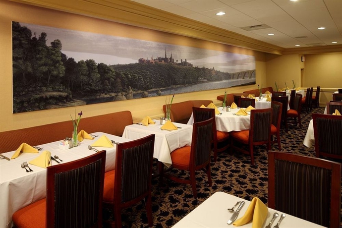 Imagen del bar/restaurante del Hotel Georgetown University and Conference Center. Foto 2