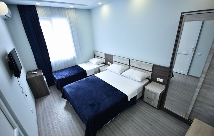 Imagen de la habitación del Hotel Georgia, Batumi. Foto 16