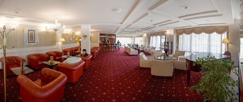 Imagen de los interiores del Hotel Georgia Palace and Spa. Foto 16