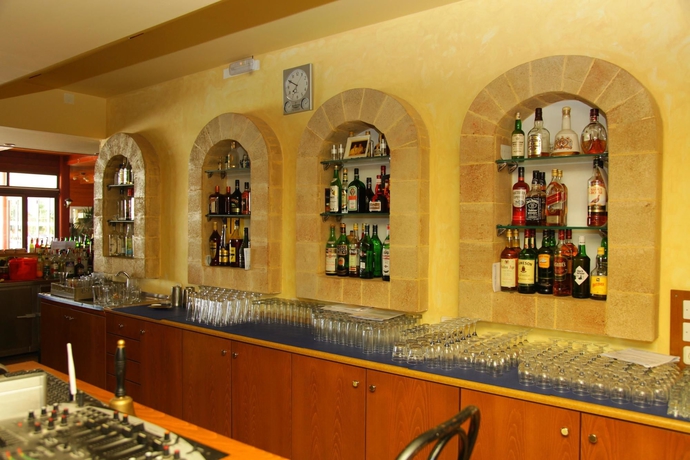 Imagen del bar/restaurante del Hotel Georgia Plus - All Inclusive. Foto 5