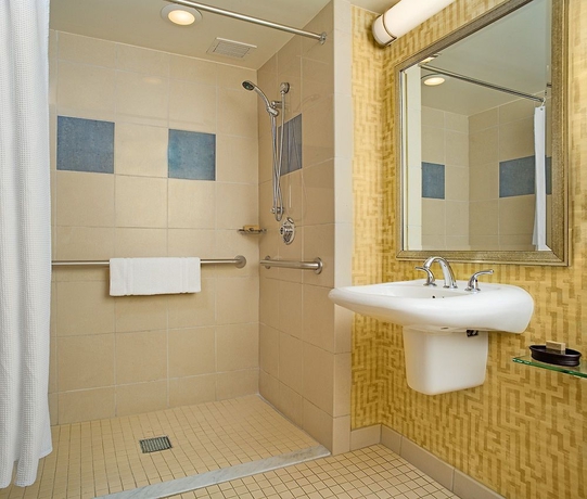 Imagen de la habitación del Hotel Georgia Tech and Conference Center. Foto 4