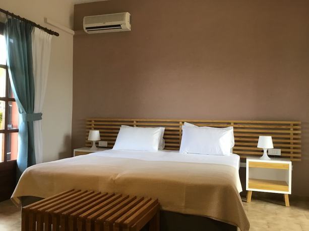 Imagen de la habitación del Hotel Georgia Vicky. Foto 11