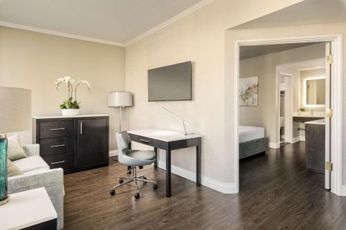 Imagen de la habitación del Hotel Georgian Court Hotel. Foto 13